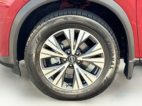 Used 2023 Nissan Rogue SV w/ SV Premium B Package FWD image 30