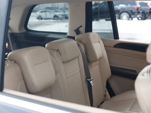 Used 2018 Mercedes-Benz GLS 450 4MATIC image 13