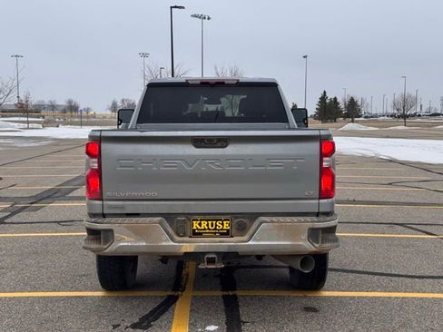 Used 2024 Chevrolet Silverado 3500 LT w/ Safety Package image 30