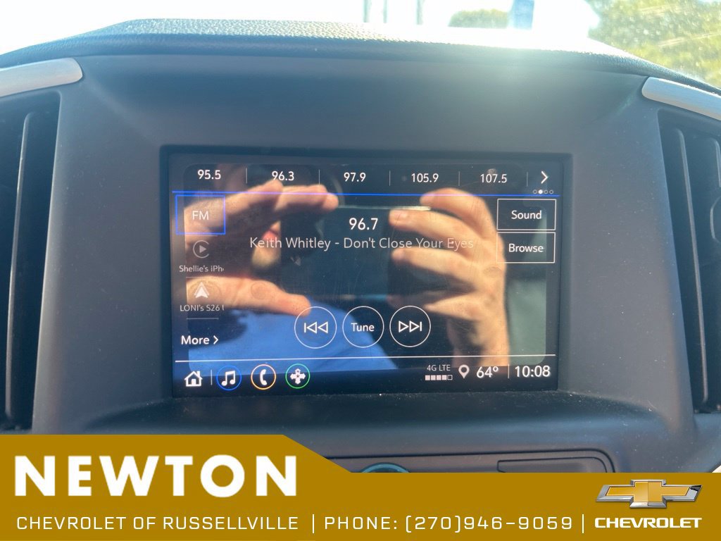 Used 2024 GMC Terrain SLE FWD image 5
