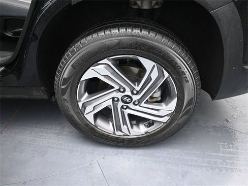 Used 2023 Hyundai Santa Fe SEL image 12