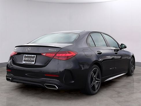 Used 2025 Mercedes-Benz C 300 4MATIC Sedan image 5