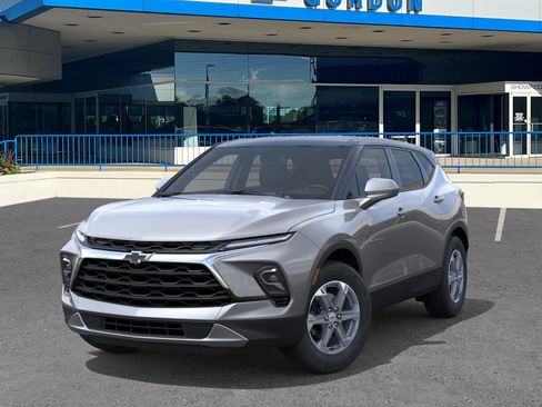 New 2026 Chevrolet Blazer LT image 6