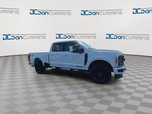 Used 2023 Ford F350 XLT w/ XLT Premium Package AWD/4WD image 2