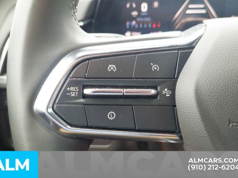 Used 2025 Chevrolet Tahoe LT AWD/4WD image 13