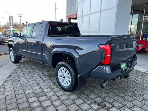 New 2026 Toyota Tacoma SR5 AWD/4WD image 3