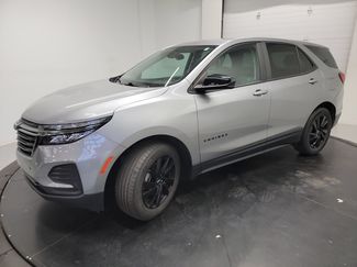 Used 2024 Chevrolet Equinox LS w/ LS Convenience Package AWD/4WD video 3