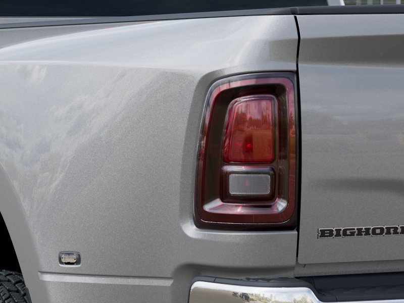 New 2027 RAM 3500 Big Horn AWD/4WD image 9