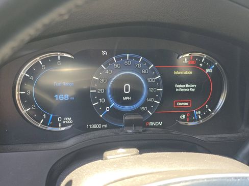 Used 2016 Cadillac Escalade Luxury AWD/4WD image 29