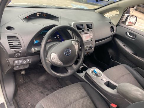 Used 2015 Nissan Leaf S w/ Charge Package image 5