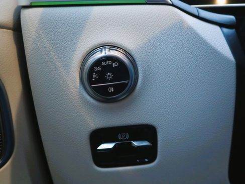 New 2026 Mercedes-Benz GLC 300 image 24