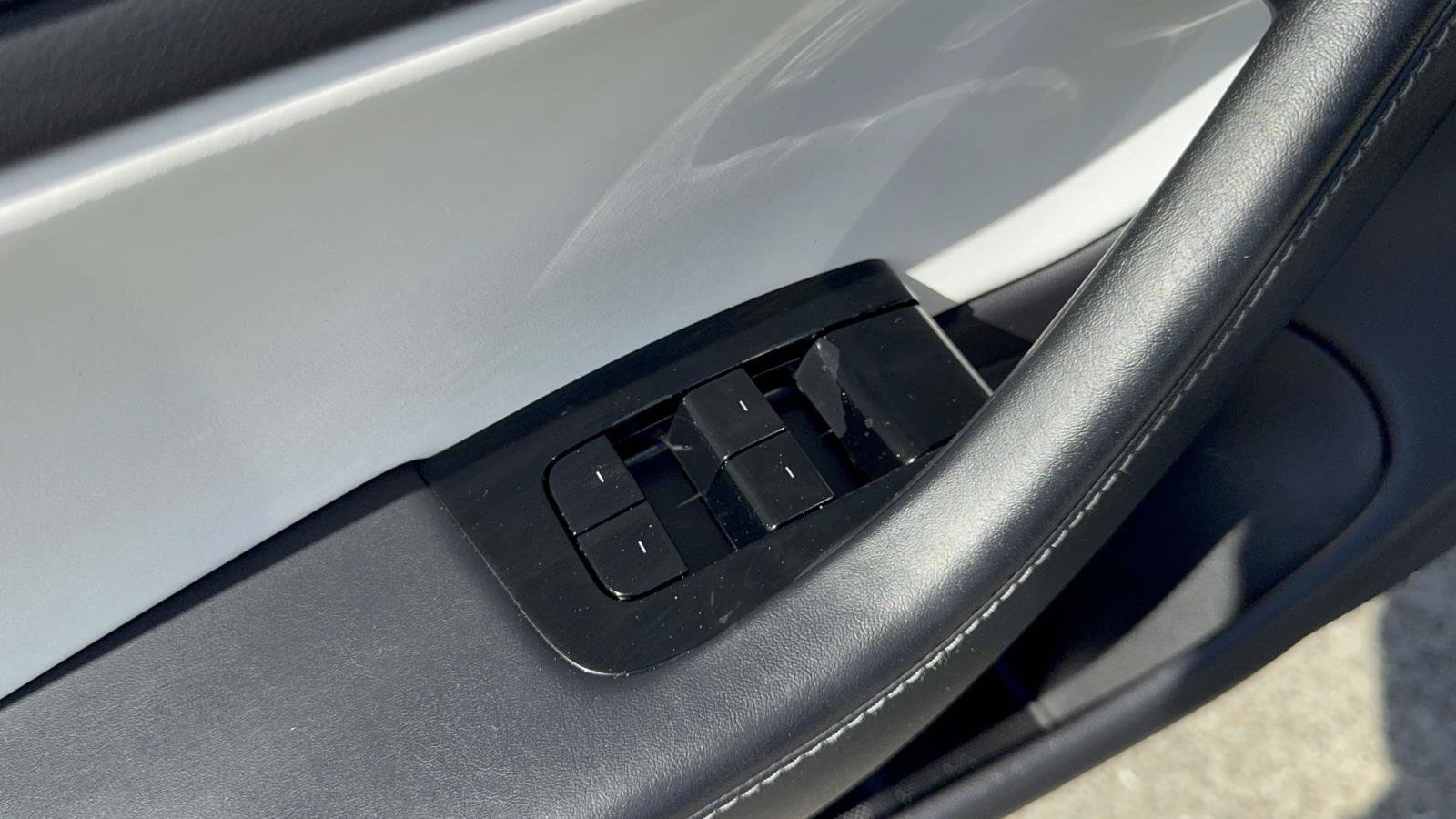 Used 2019 Tesla Model 3 Long Range AWD/4WD image 20