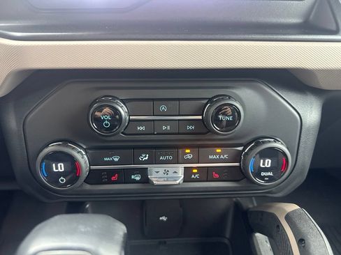 Used 2023 Ford Bronco Big Bend AWD/4WD image 36