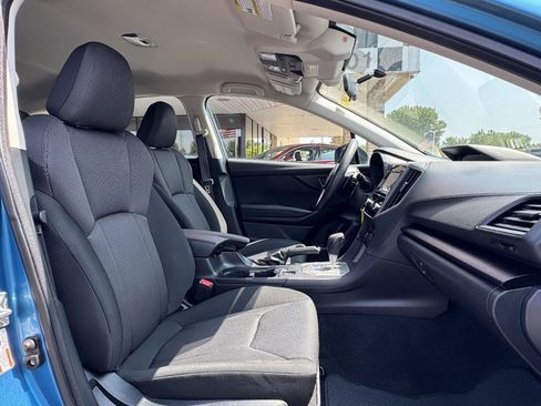 Used 2018 Subaru Impreza 2.0i Premium w/ Eyesight & BSD & Rcta AWD/4WD image 25