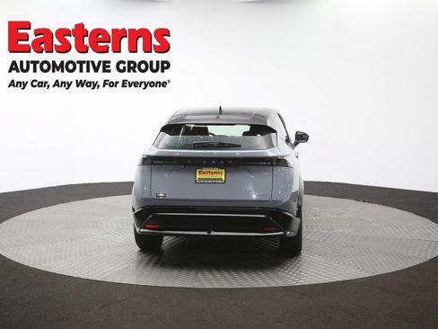 Used 2023 Nissan Ariya FWD image 37