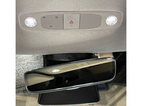 Used 2023 Tesla Model 3 Standard Range image 36