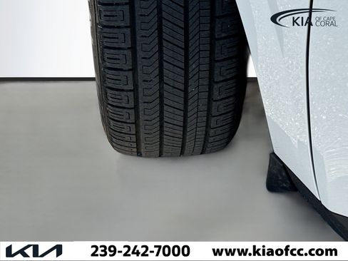 New 2026 Kia Carnival EX image 43