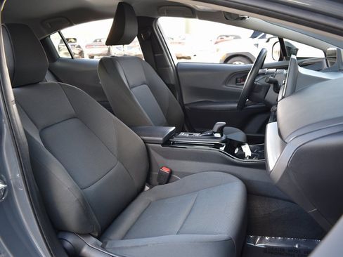Used 2024 Toyota Prius LE image 21