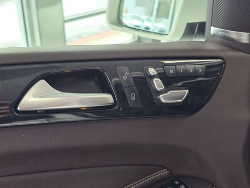 Used 2018 Mercedes-Benz GLE 350 4MATIC image 23