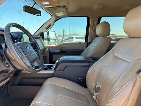 Used 2013 Ford F250 Lariat image 8