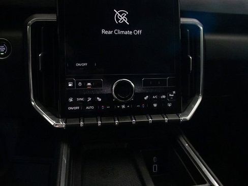 Used 2024 GMC Acadia Elevation image 34