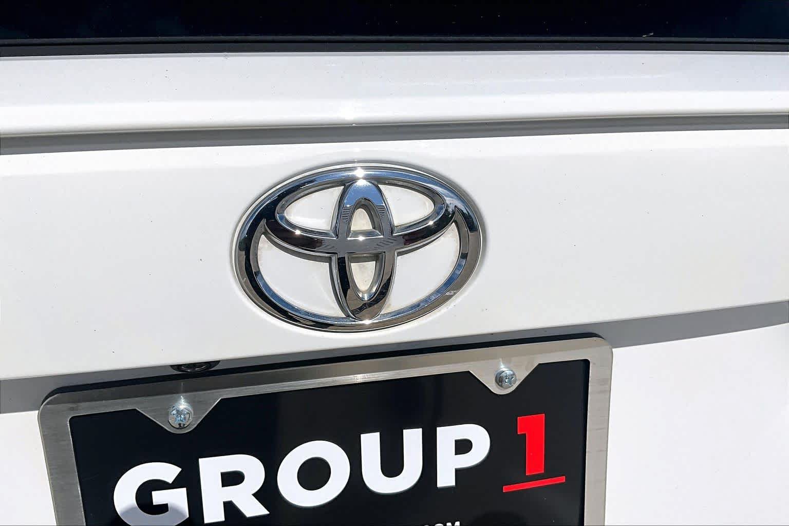 Used 2019 Toyota RAV4 XLE FWD image 31