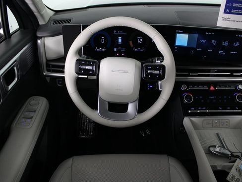 Certified 2026 Hyundai Santa Fe SEL FWD image 8