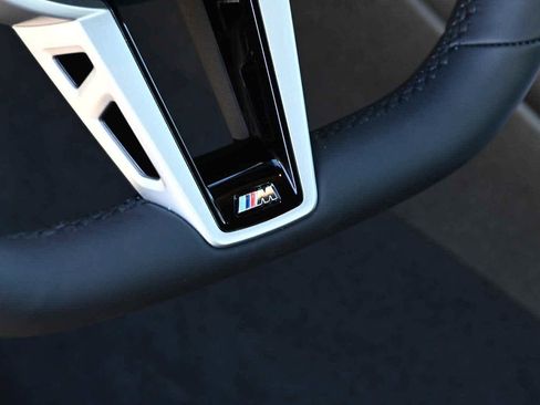 New 2026 BMW 330i Sedan w/ M Sport Package image 20