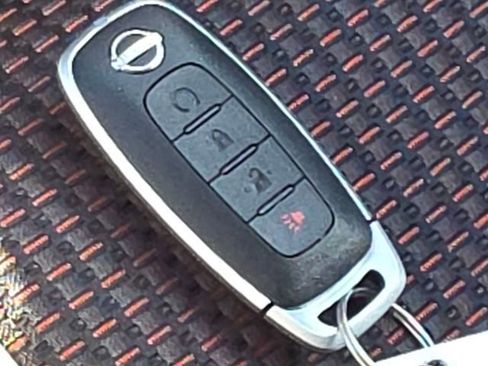 New 2026 Nissan Kicks SR w/ Cold Weather Package image 30