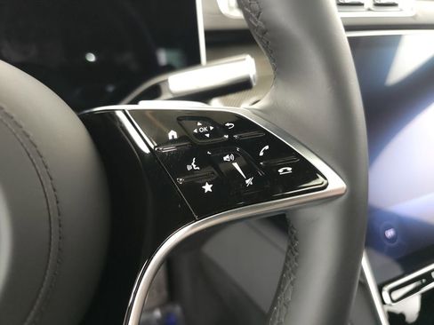 Used 2023 Mercedes-Benz S 580 4MATIC Sedan w/ AMG Line image 13