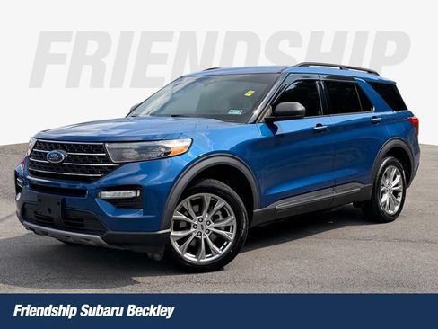 Used 2020 Ford Explorer XLT w/ Equipment Group 202A AWD/4WD image 1