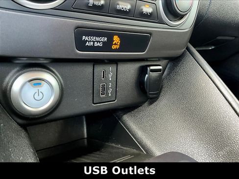 Used 2022 Nissan Leaf S FWD image 15
