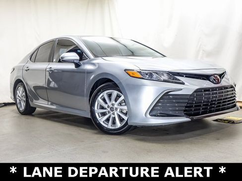 Certified 2023 Toyota Camry LE image 2