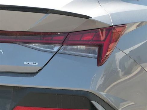 New 2025 Hyundai Elantra SEL w/ Cargo Package FWD image 3
