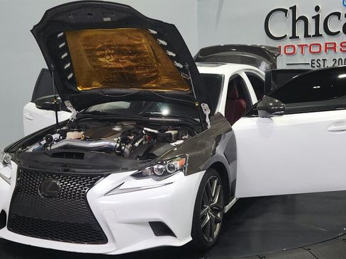 Used 2016 Lexus IS 200t w/ F Sport Package RWD image 17