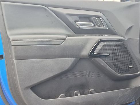 Used 2026 Chevrolet Silverado EV LT AWD/4WD image 21
