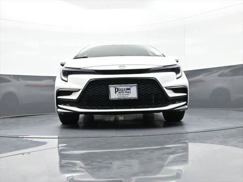 Certified 2026 Toyota Corolla SE FWD image 26