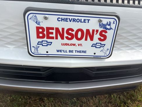 Certified 2024 Chevrolet Equinox EV LT image 8