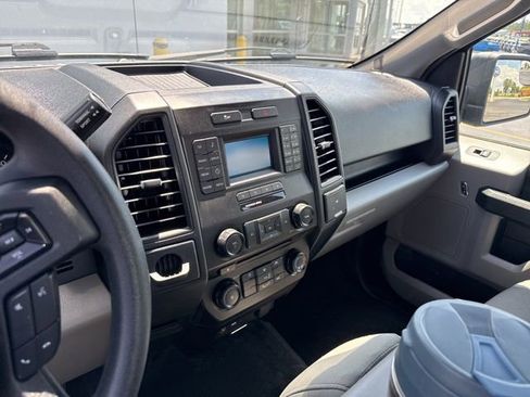 Used 2015 Ford F150 XL w/ Equipment Group 101A Mid RWD image 10