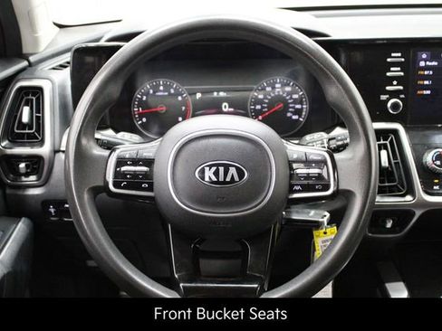 Used 2021 Kia Sorento LX image 22