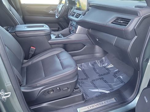 Used 2024 Chevrolet Suburban RST image 38