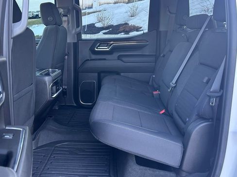 Certified 2024 GMC Sierra 1500 Elevation image 18