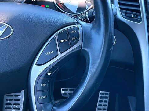 Used 2013 Hyundai Elantra GT w/ Touch & Go Pkg image 24