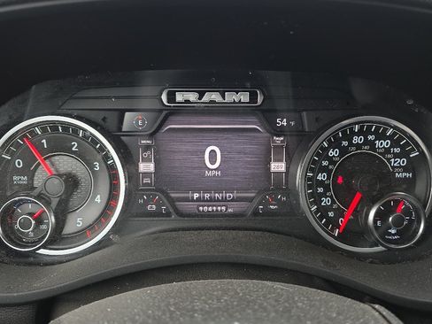 Used 2019 RAM 2500 Laramie AWD/4WD image 10