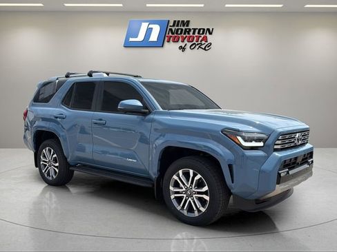 New 2026 Toyota 4Runner Limited AWD/4WD image 3