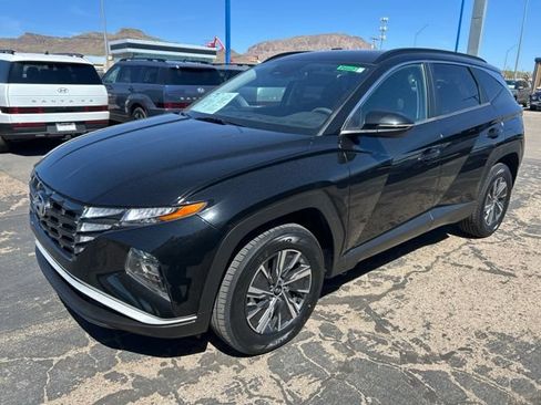 Used 2022 Hyundai Tucson Blue AWD/4WD image 5