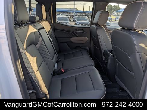 New 2026 GMC Canyon Denali AWD/4WD image 30