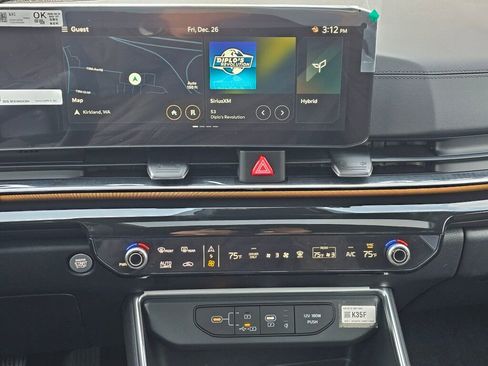 New 2026 Kia Carnival SX Prestige image 13