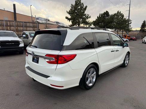 Used 2019 Honda Odyssey EX-L image 3