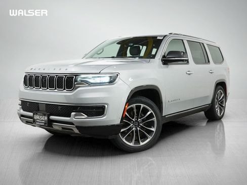 Used 2023 Jeep Wagoneer Series III w/ Premium Group I AWD/4WD image 1